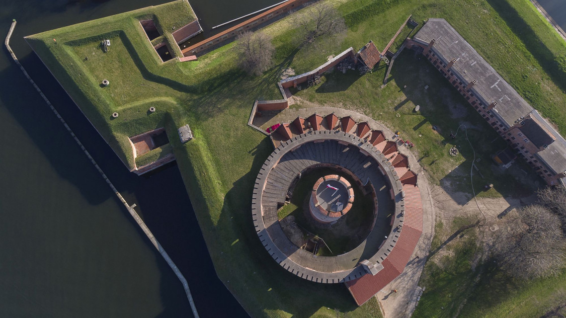 Badania architektoniczne wieży Twierdzy Wisłoujście