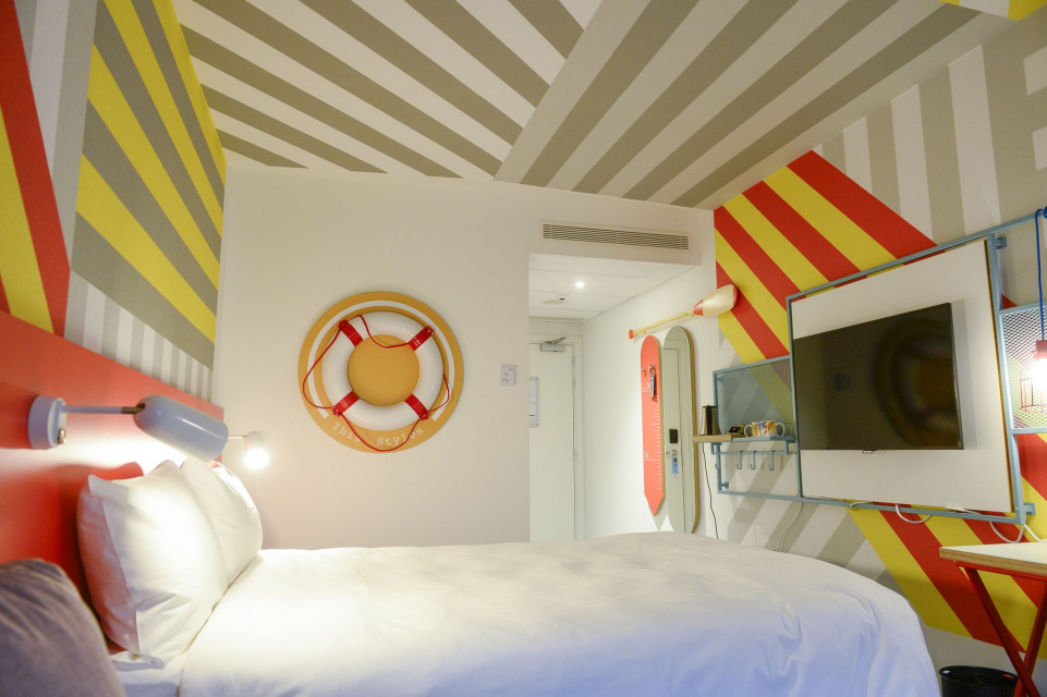 ibis Styles Warszawa Centrum fot. mat. prasowe Tremend, Ian Hamilton i Justyna Frąckiewicz połączyli siły. Efekt? Jedyny w swoim rodzaju Ibis Styles