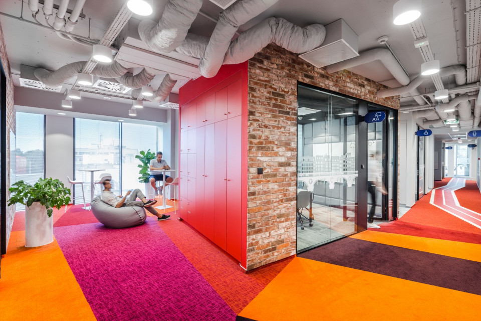 Nordea Scandinavia Office, projekt: Workplace Solutions, inwestor: Nordea Property Design Awards 2019: Te inwestycje nominowaliśmy w kategorii: Design - Wnętrza Biura
