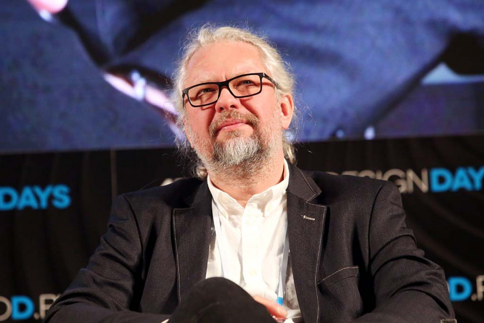 Robert Sufleta, Account Manager Polska Południowa, Armstrong Zrównoważony rozwój, recycling i długowieczność produktów. Ta moda zostanie z nami na dłużej