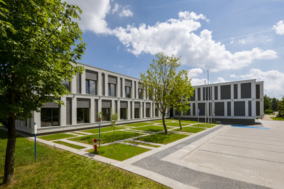 Urząd Gminy i Dom Kultury w Lubrzy, fot. mat. pras. Skanska Precz z nudą! Obiekty publiczne dobrą architekturą stoją
