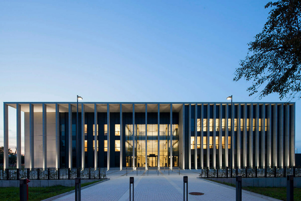 Sąd Rejonowy w Siedlcach, fot. HRA Architekci Precz z nudą! Obiekty publiczne dobrą architekturą stoją