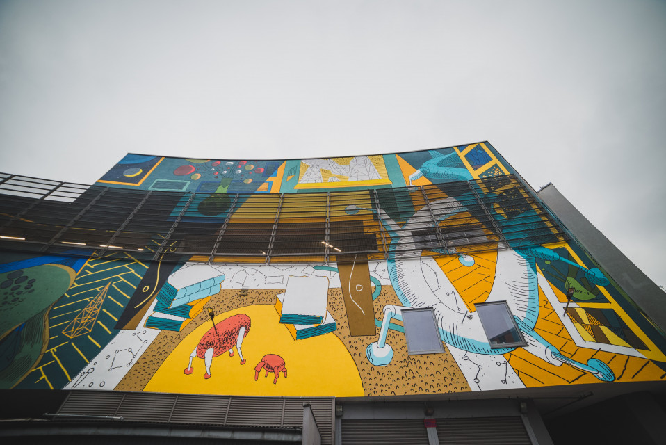 Mural na ścianie Galerii Krakowskiej, fot. mat. pras. Pokaż mi swój mural, a powiem ci kim jesteś