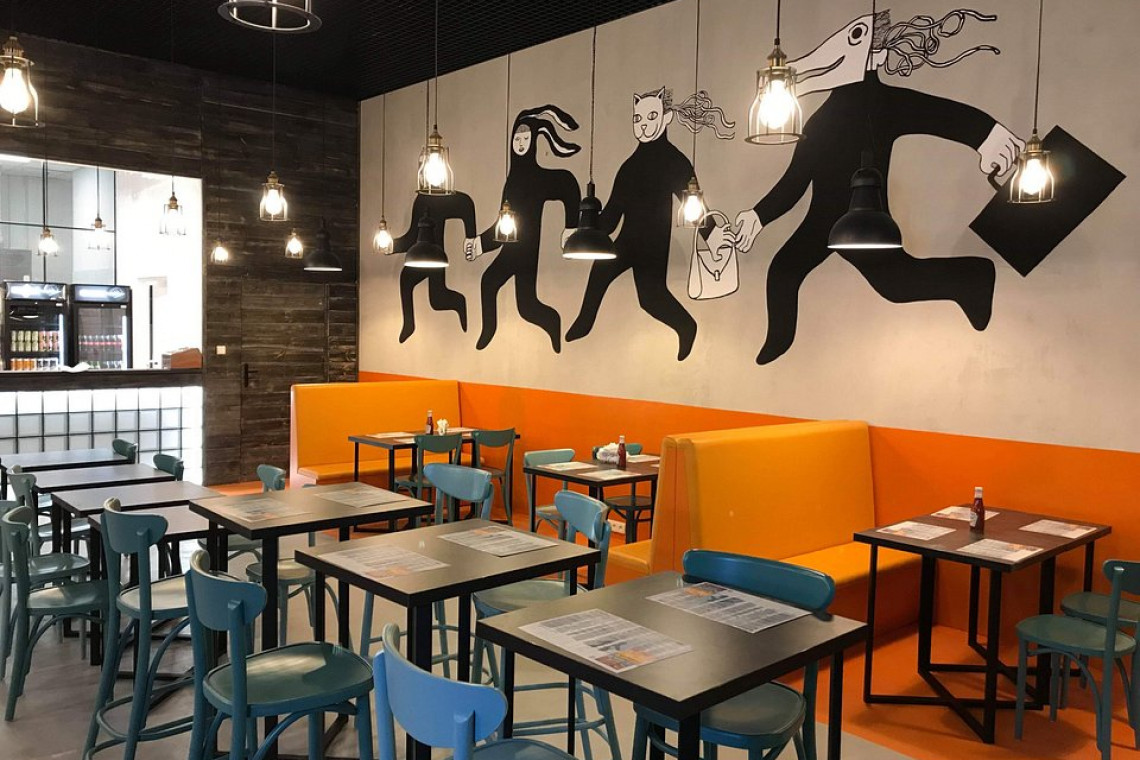 fot. mat. prasowe Niezwykły mural ozdobił wnętrze lokalu Bobby Burger