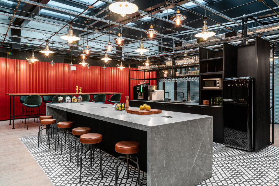 Solutions.Rent / Ethos, Warszawa / projektant: The Design Group TOP 40: Tym żyła branża biurowego designu w 2019 roku. Oto największe otwarcia minionych miesięcy