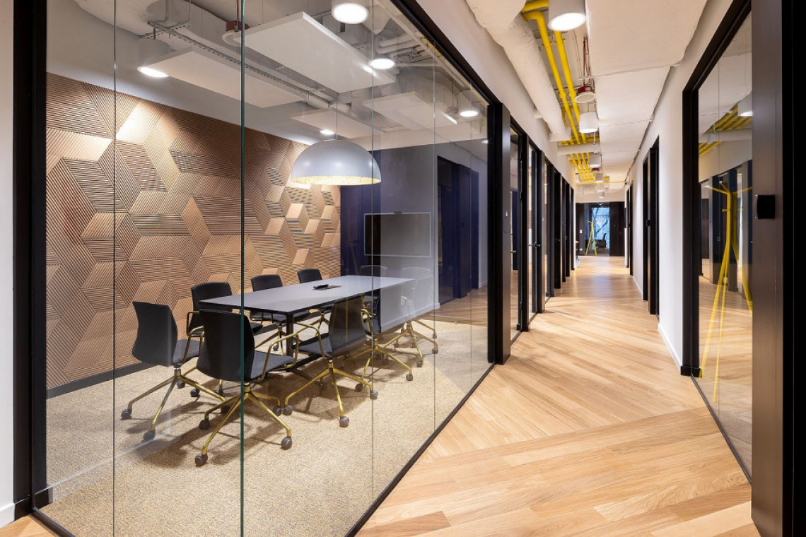 HubHub Nowogrodzka Square Nowy coworking HubHub w stolicy