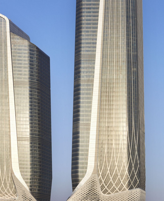 Nanjing International Youth Cultural Centre, projekt Zaha Hadid Architects fot. Hufton+Crow Oto najnowszy projekt Zaha Hadid Architects w Chinach. To było szalone tempo inwestycji!
