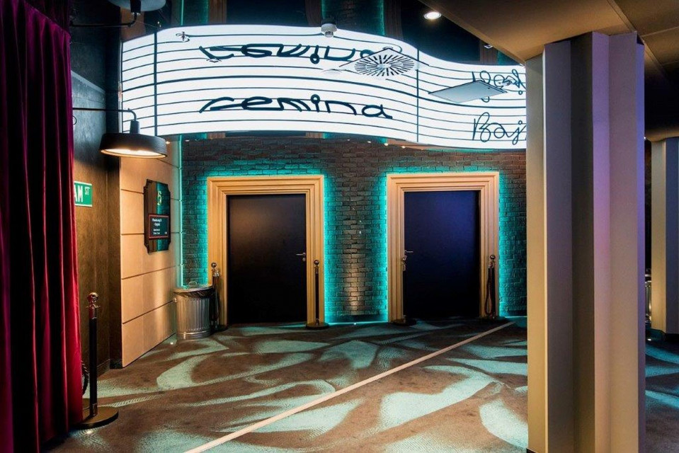 Kino Helios Blue City proj. Gierałtowski&Partnerzy Extract Design z Ege Carpets od Carpet Studio Nowy Jork, "foyer experience" i sale premium, czyli pierwszy Helios w Warszawie!
