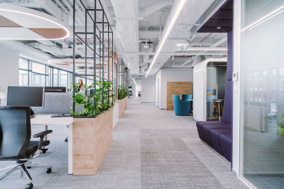 fot. Przemysław Nieciecki z PION Studio L'Oréal House Warsaw to inspirujące biuro wspierające współpracę i rozwój. Projekt walczy w konkursie Prime Property Prize 2019