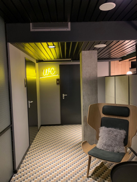 fot. mat. pras. Moxy w Koneserze wyprzedził 30 obiektów Marriott International