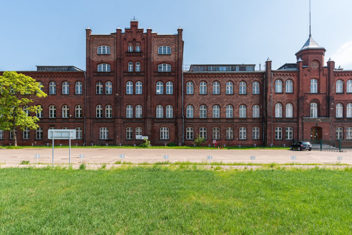 fot. mat. prasowe Drugie Życie Dyrekcji. Stocznia Cesarska Development rozpoczyna remont wyjątkowego budynku