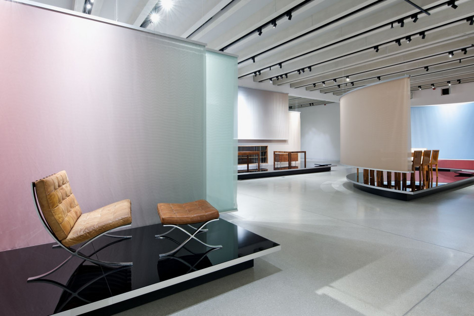 View into the exhibition area “Mies van der Rohe”, Foto: Andrew Alberts, © heike hanada laboratory of art and architecture 2019 Muzeum Bauhausu w Weimarze już otwarte. To imponujący projekt!