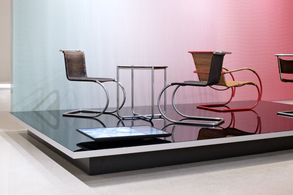Blick in den Ausstellungsbereich “Mies van der Rohe”, Foto: Andrew Alberts, © heike hanada laboratory of art and architecture 2019 Muzeum Bauhausu w Weimarze już otwarte. To imponujący projekt!