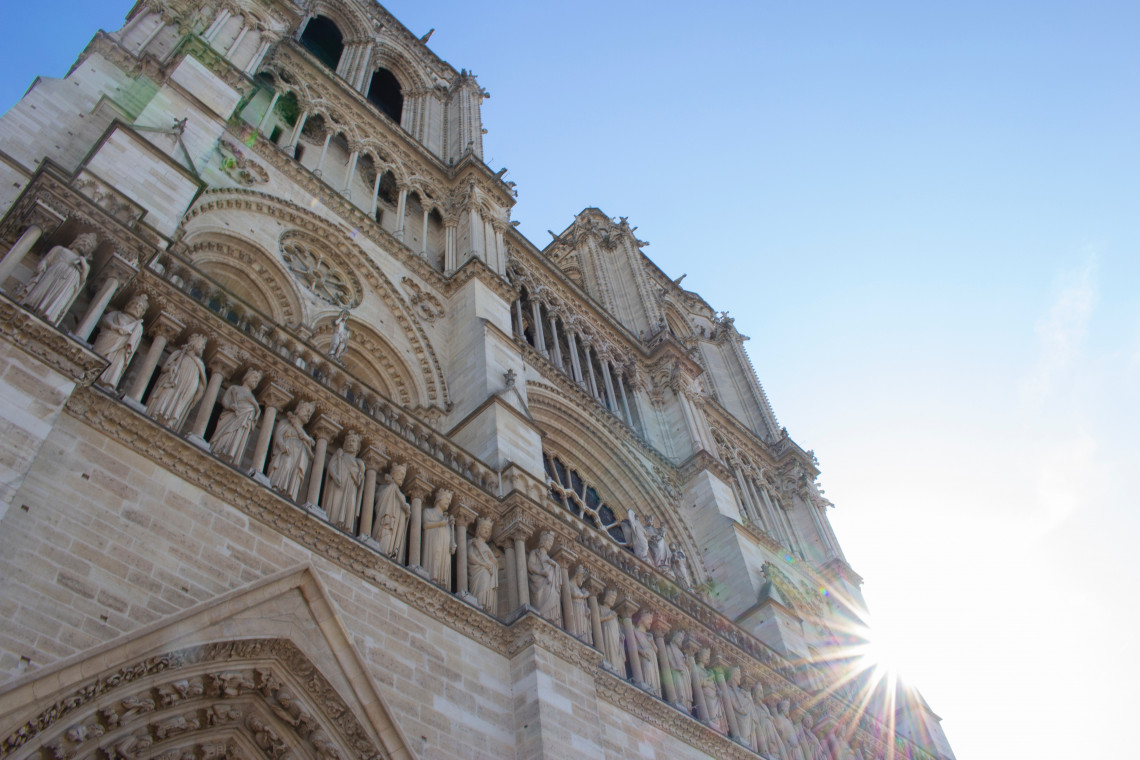 fot. unsplash Spłonęła katedra Notre Dame. Już zapowiedziano jej odbudowę