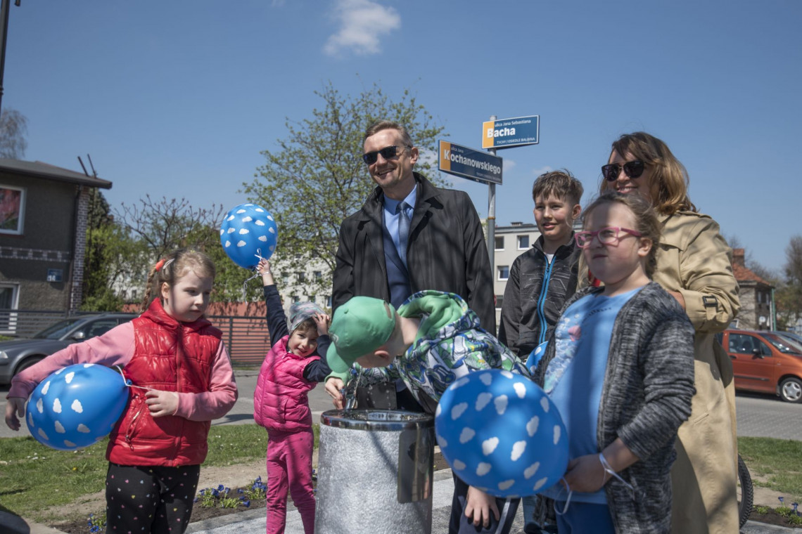 fot. Kamil Peszat/Twoje Tychy Pierwsze w mieście! Poidełko w Tychach już działa
