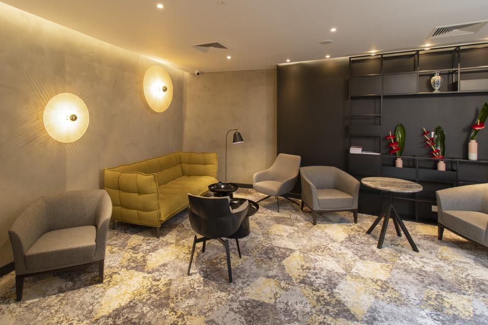 fot. mat. pras. Opowieść o Warszawie i brandwall z „Syrenką”, czyli nowe oblicze hotelu Mercure Warszawa Grand