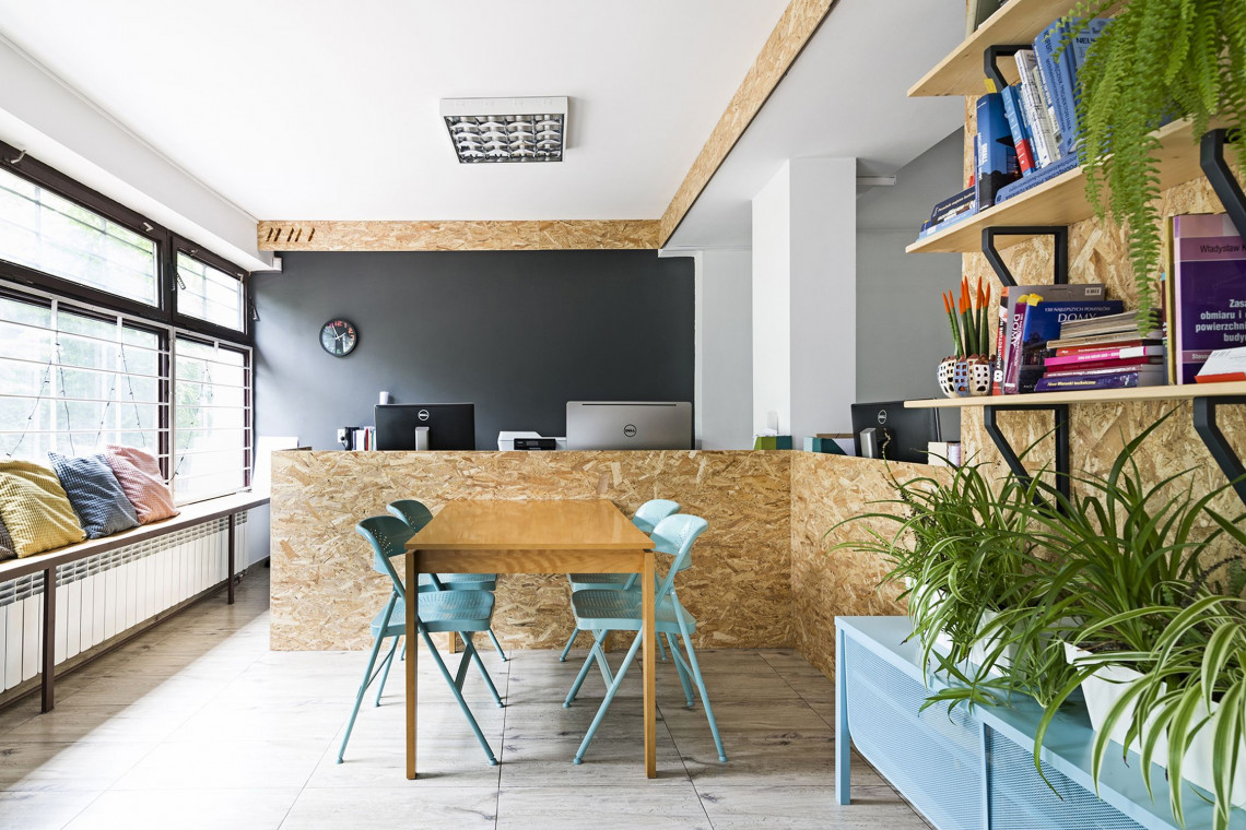 Biuro MMA fot. Rafal Chojnacki Pracownia lubelskich architektów w duchu "DIY" i "low cost"