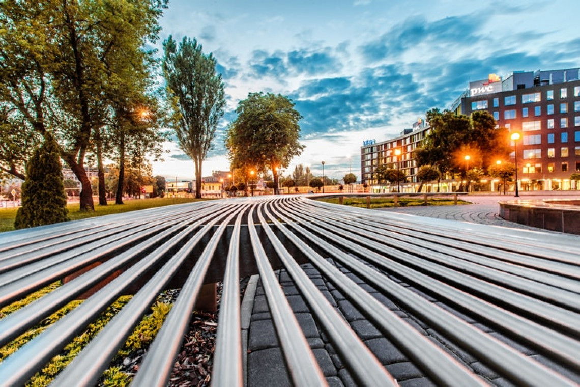 fot. unsplash Na ulicach Łodzi latem: zabytkowe tramwaje i linie turystyczne