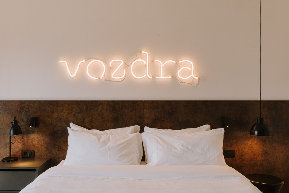fot. mat. pras. Storytelling co się zowie. Zaglądamy do bałkańskich wnętrz ibis Styles Sarajewo autorstwa MIXD