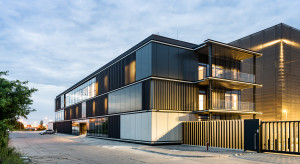 PRL-owski biurowiec na nowo. Tak dawny Zremb przerobiła pracownia CDF Architekci