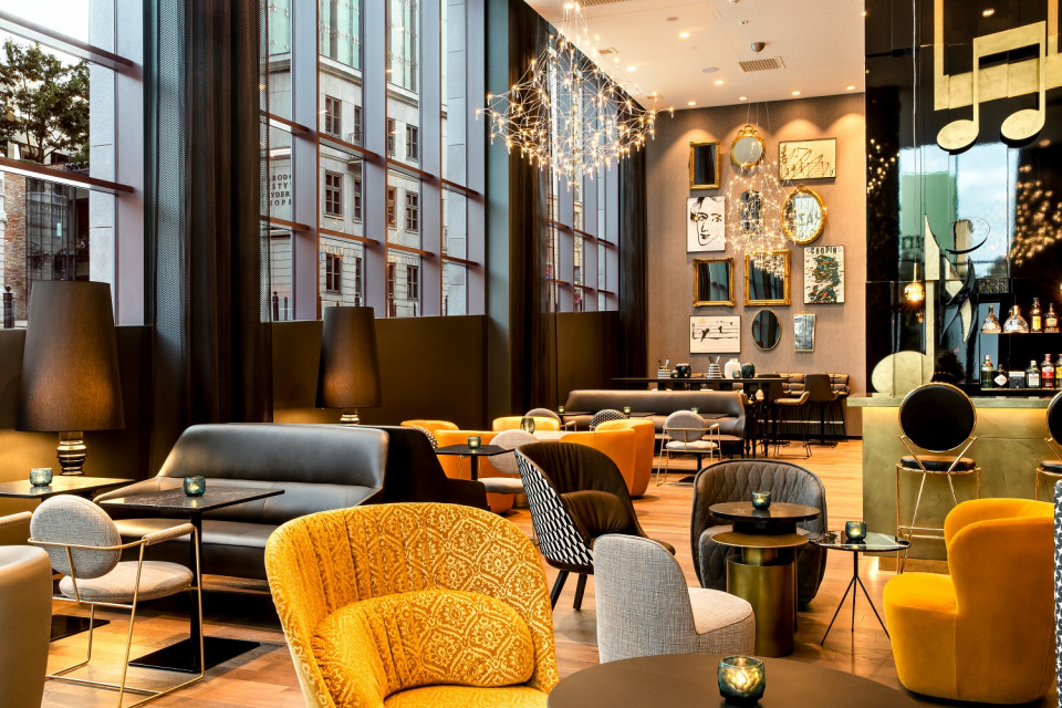 fot. mat. pras. Cóż to jest za hotel! Motel One debiutuje w Polsce konceptem chopinowskim