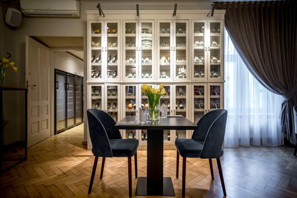 Restauracja Scandale Royal Resto & Vodka House. Proj. Tarnowski Division. Fot. Mat. inwestora Top 10 gastro z charakterem: restauracje, bary i kawiarnie, których wnętrza robią wrażenie