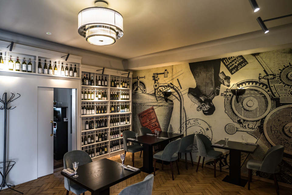Restauracja Scandale Royal Resto & Vodka House. Proj. Tarnowski Division. Fot. Mat. inwestora Top 10 gastro z charakterem: restauracje, bary i kawiarnie, których wnętrza robią wrażenie