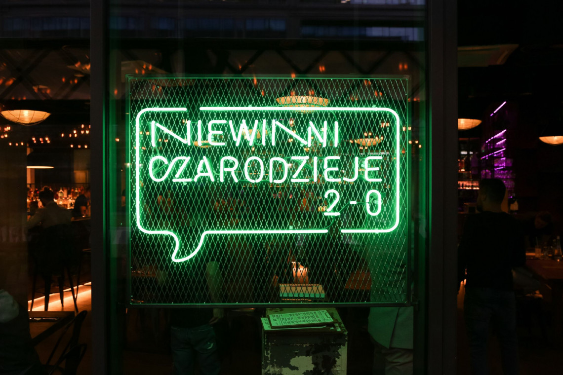 Pierwsza restauracja Niewinni Czarodzieje 2.0. działa w warszawskiej Elektrowni Powiśle. Fot. Mat. prasowe Kuba Wojewódzki otwiera restaurację we Wrocławiu. Niewinni Czarodzieje 2.0. powstają w centrum miasta
