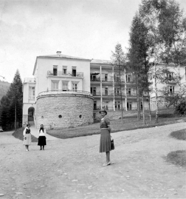 fot. mat. pras. Willa pod Modrzewiami - hotelowy świadek historii w sercu Pienin