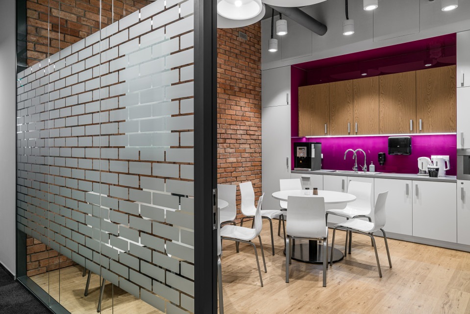 Biuro Link4 / Warszawa / projektant: Bit Creative Barnaba Grzelecki TOP 40: Tym żyła branża biurowego designu w 2019 roku. Oto największe otwarcia minionych miesięcy