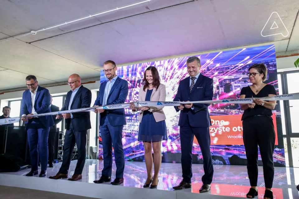 fot. mat. prasowe Integracja z tkanką miejską i work-life balance. Archicom otwiera biurowiec City One we Wrocławiu