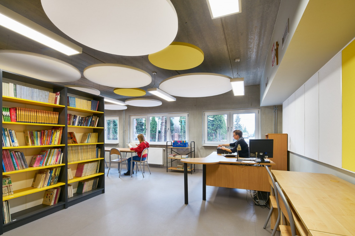 SP46 im. Marii Dąbrowskiej w Poznaniu fot. mat. prasowe Z myślą o komforcie nauczycieli i uczniów. To Front Architects odmienili poznańską podstawówkę