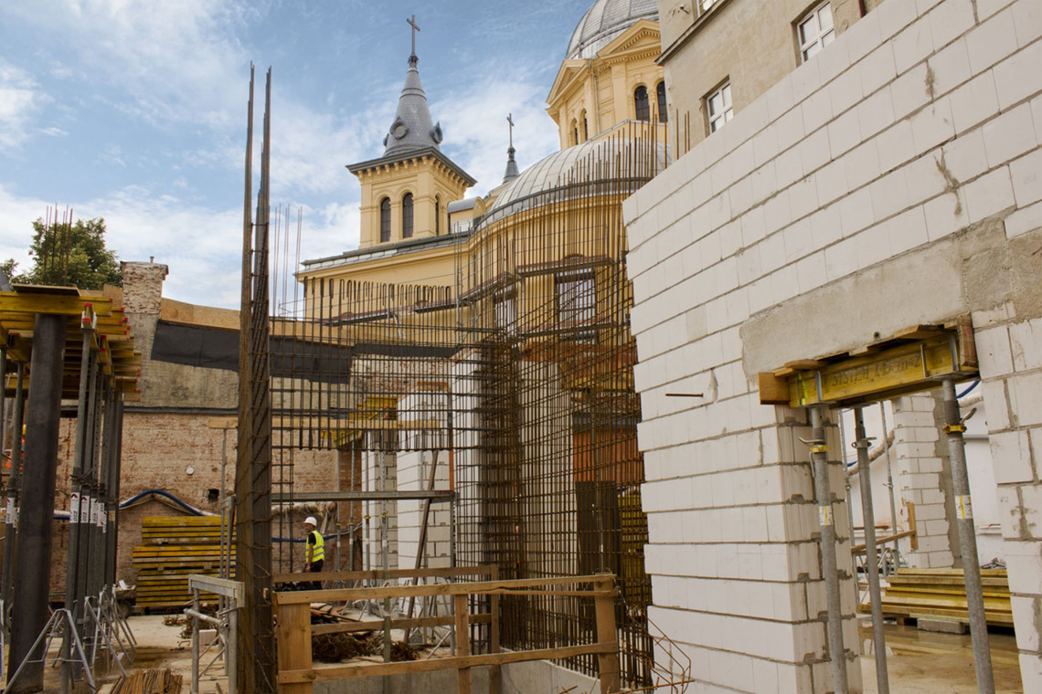 Plac budowy fot. mat. prasowe Trwają prace na dziedzińcu Muzeum Archeologicznego i Etnograficznego w Łodzi