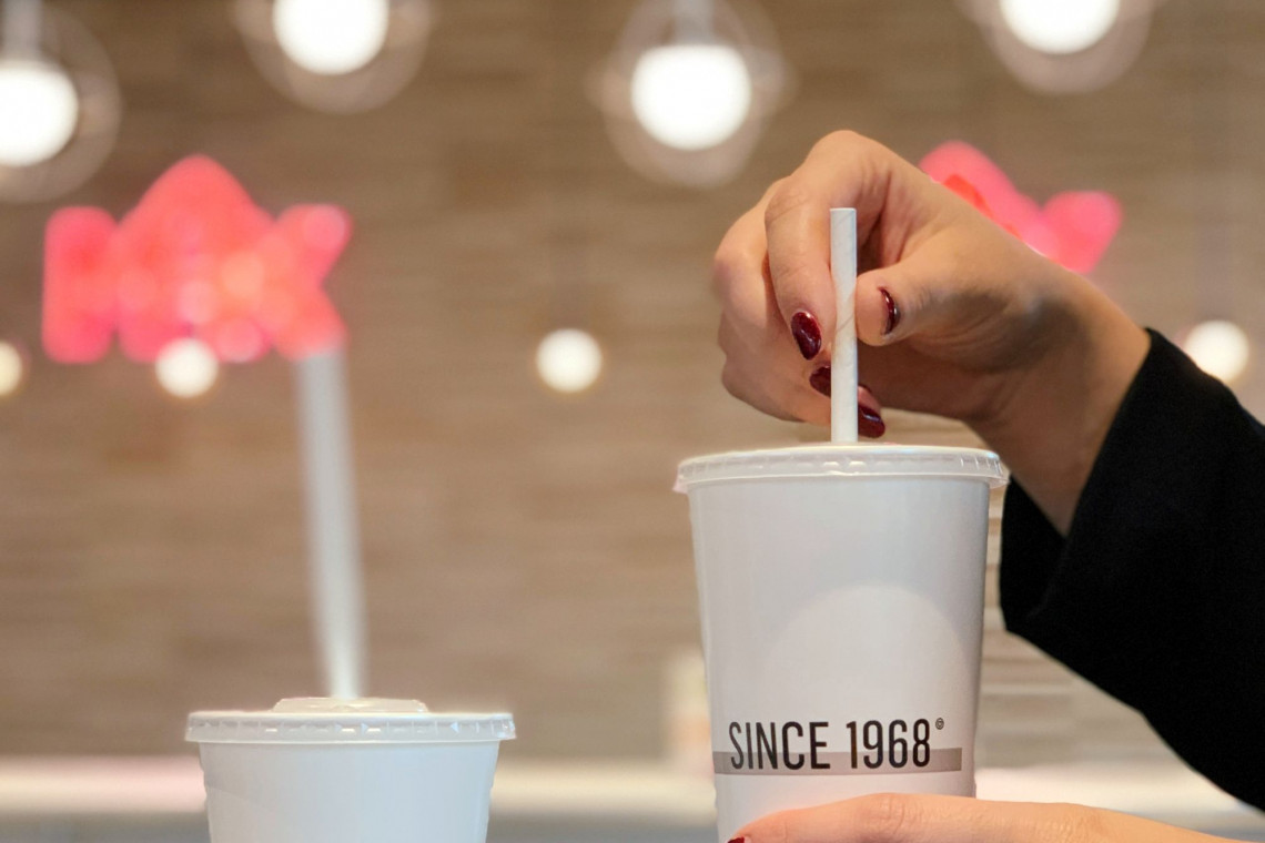 fot. mat. prasowe Max Premium Burgers zmniejsza zużycie plastiku w restauracjach