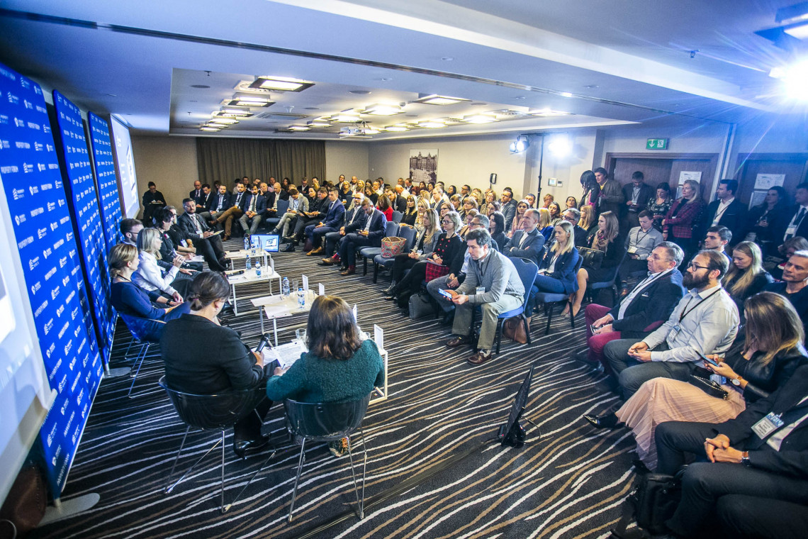 Property Forum Łódź 2019, sesja „Ziemia odzyskana - jak wyremontować miasto? Przepis na rewitalizację i miastotwórczy mixed use” Mała rewitalizacja tworzy klimat, a duża się opłaca