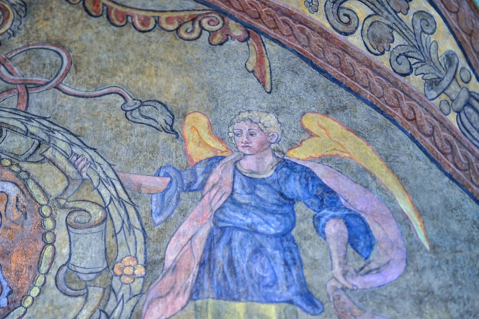 Anioł trzymający litewską Pogoń, fot. A. Grabowska (Muzeum Gdańska) Jak nowe! Odnowiono renesansowe malowidła w Ratuszu Głównego Miasta