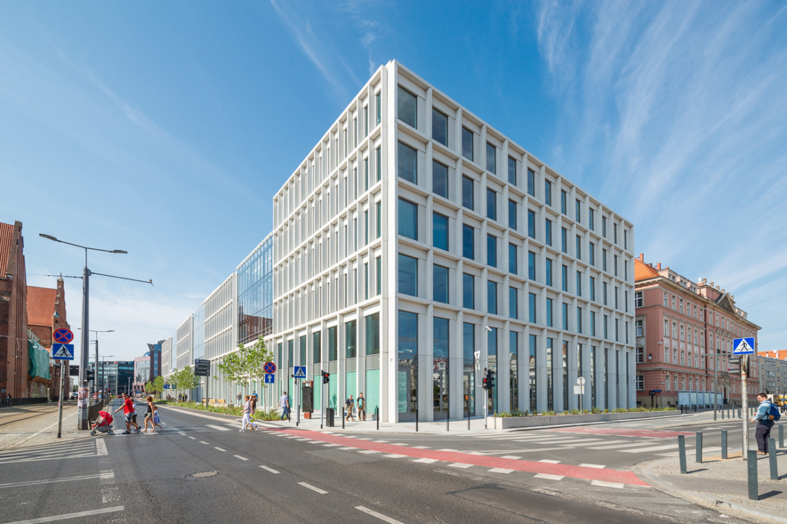 Nowy Targ we Wrocłaiwu, fot. mat. Skanska Raport: We Wrocławiu należy sadzić więcej drzew