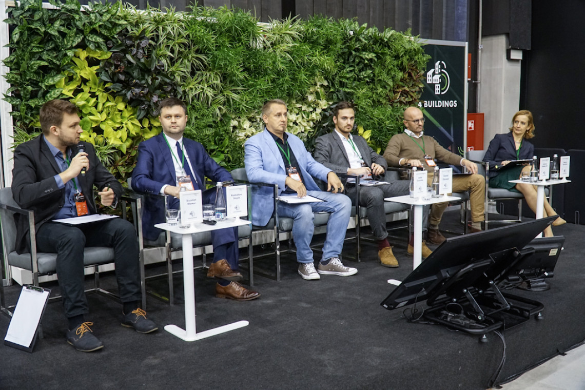 Debata pt. "Zielone biuro" podczas 4Buildings. Fot. PTWP Zielone biuro, czyli jakie?