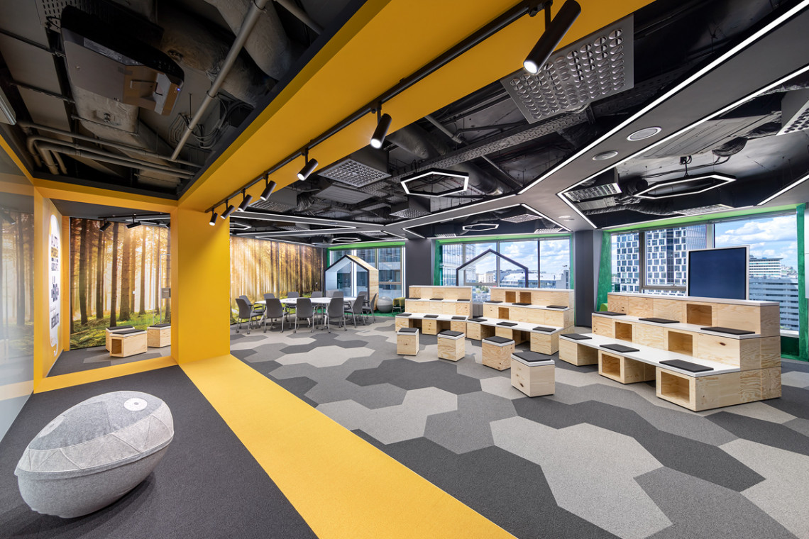 Rozbudowa siedziby BNP Paribas Securities Services w budynku Wronia 31, projekt Massive Design fot. Szymon Polanski Projektanci z Massive Design rozbudowali siedzibę BNP Paribas Securities Services. Jest naszpikowana nowinkami technologicznymi
