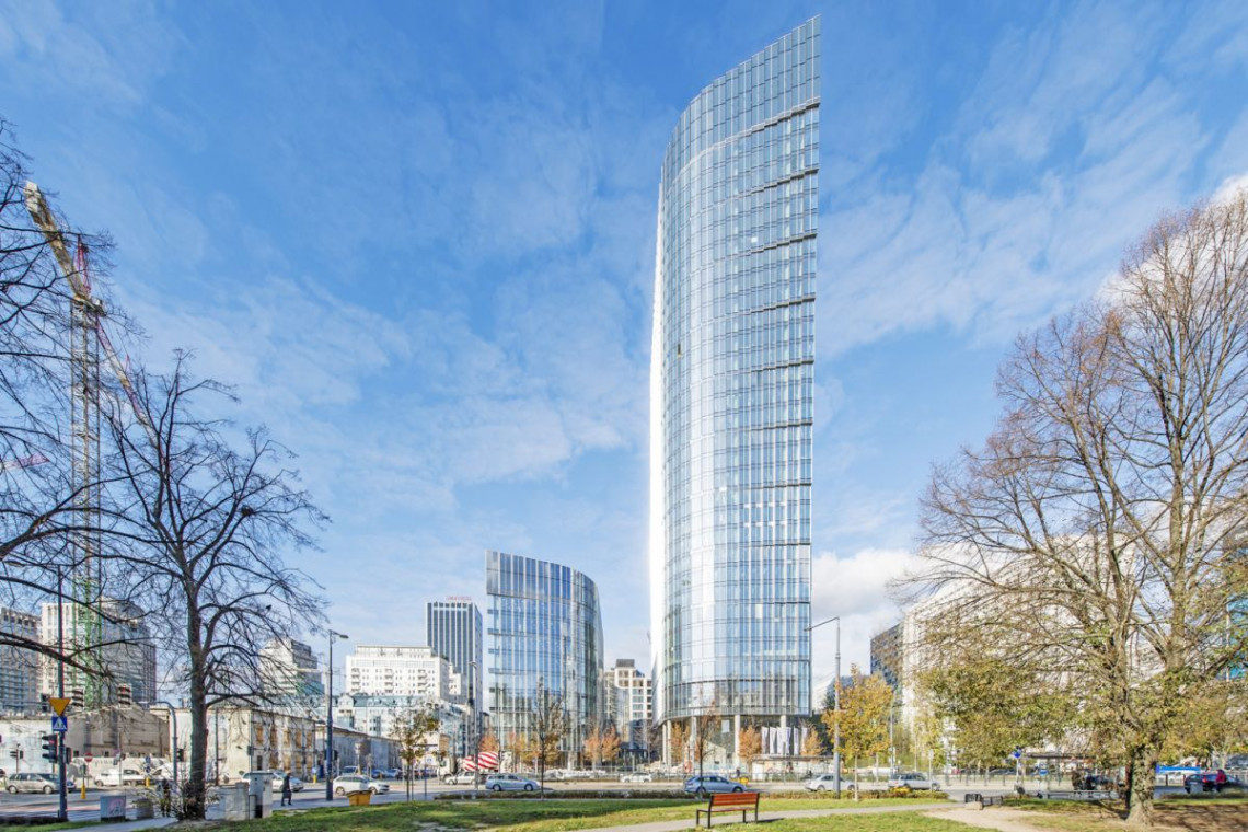 Mennica Legacy Tower. Fot. Materiały prasowe Kolejny etap Mennica Legacy Tower zakończony! Budynek Zachodni gotowy do użytku