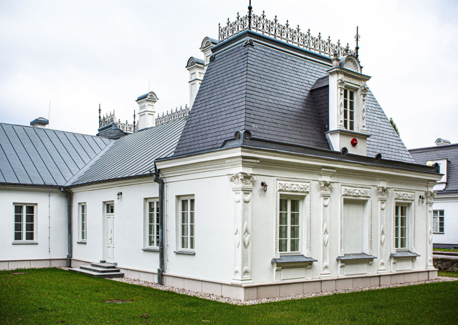 Nagrodę główną w kategorii budynków historycznych po renowacji przyznano bowiem za remont Muzeum Regionalnego w Kozienicach, przeprowadzony przez Korporację Budowlaną DARCO Dariusz Żak. Projekt autorstwa Archibud Anna Kuran został nagrodzony za kompleksowy zakres prac oraz precyzyjne odwzorowanie detali, fot. mat. Baumit Fasada Roku 2019: jury wyłoniło zwycięzców