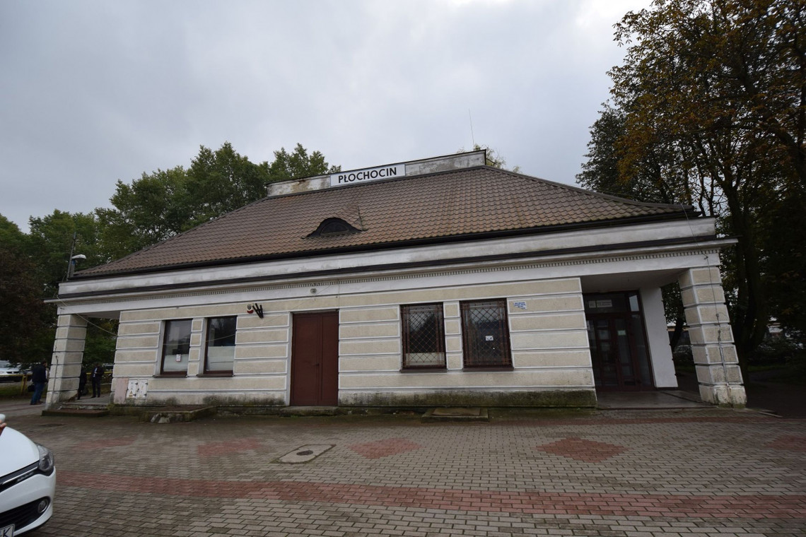 fot. Wojewódzki Urząd Ochrony Zabytków w Warszawie Budynek dworca kolejowego w Płochocinie wpisany do rejestru zabytków