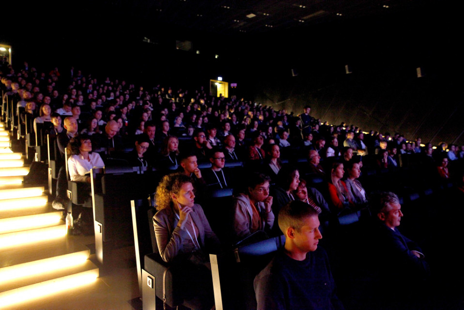 4 Design Days 2020 Zobacz zdjęcia z sesji inauguracyjnej 4 Design Days 2020!