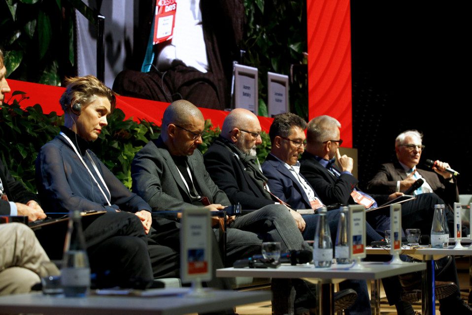 4 Design Days 2020 Zobacz zdjęcia z sesji inauguracyjnej 4 Design Days 2020!