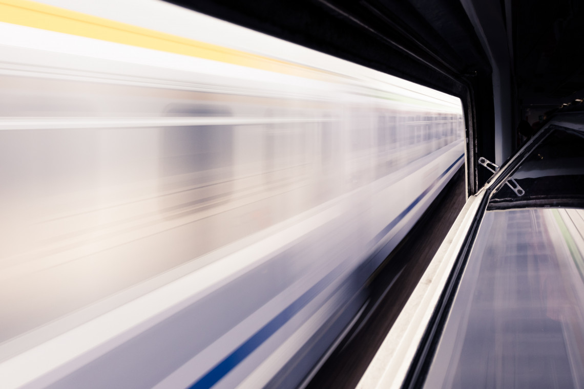Fot. Martin Adams / Unsplash Dwa nowe perony na stacji PKP w Rzeszowie