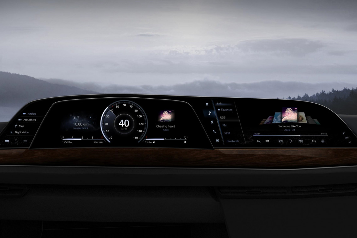 Samochód Cadillac Escalade wyposażony w wyświetlacze P-OLED marki LG.Fot. Materiały prasowe LG Nowy Cadillac z cyfrowym kokpitem