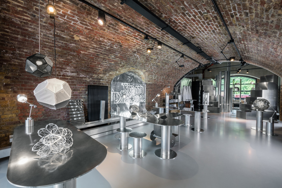 Wysoce plastyczne aluminium nadaje się do tworzenia ciekawych, designerskich form. Fot. Tom Dixon Studios Aluminium: materiał idealny dla designerów?