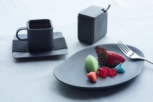 Ludzie z fabryki porcelany to wyjtkowy projekt zrealizowany w mielowie, ktrego efekty caa rodzina. Zadbajcie o to, by w ten dzie prezentowa si wyjtkowo - poznaj pikn polsk porcelan. Polski st - nowa inicjatywa trzech firm. porcelana - adny Dom