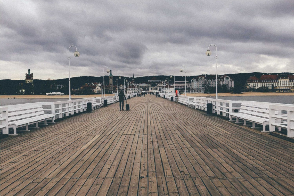 Sopot od 1996 roku realizuje program likwidacji niskiej emisji, fot. Roman Vasilovski / Unsplash Sopot walczy ze smogiem. Wysoko stawia poprzeczkę