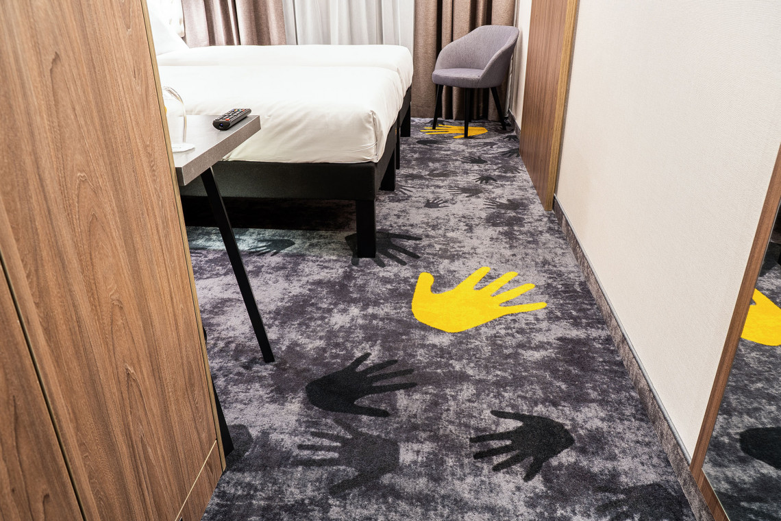 Podłogi w hotelu ibis Styles Lublin Stare Miasto. Fot. Mat. prasowe Miejskie legendy w hotelowych wnętrzach